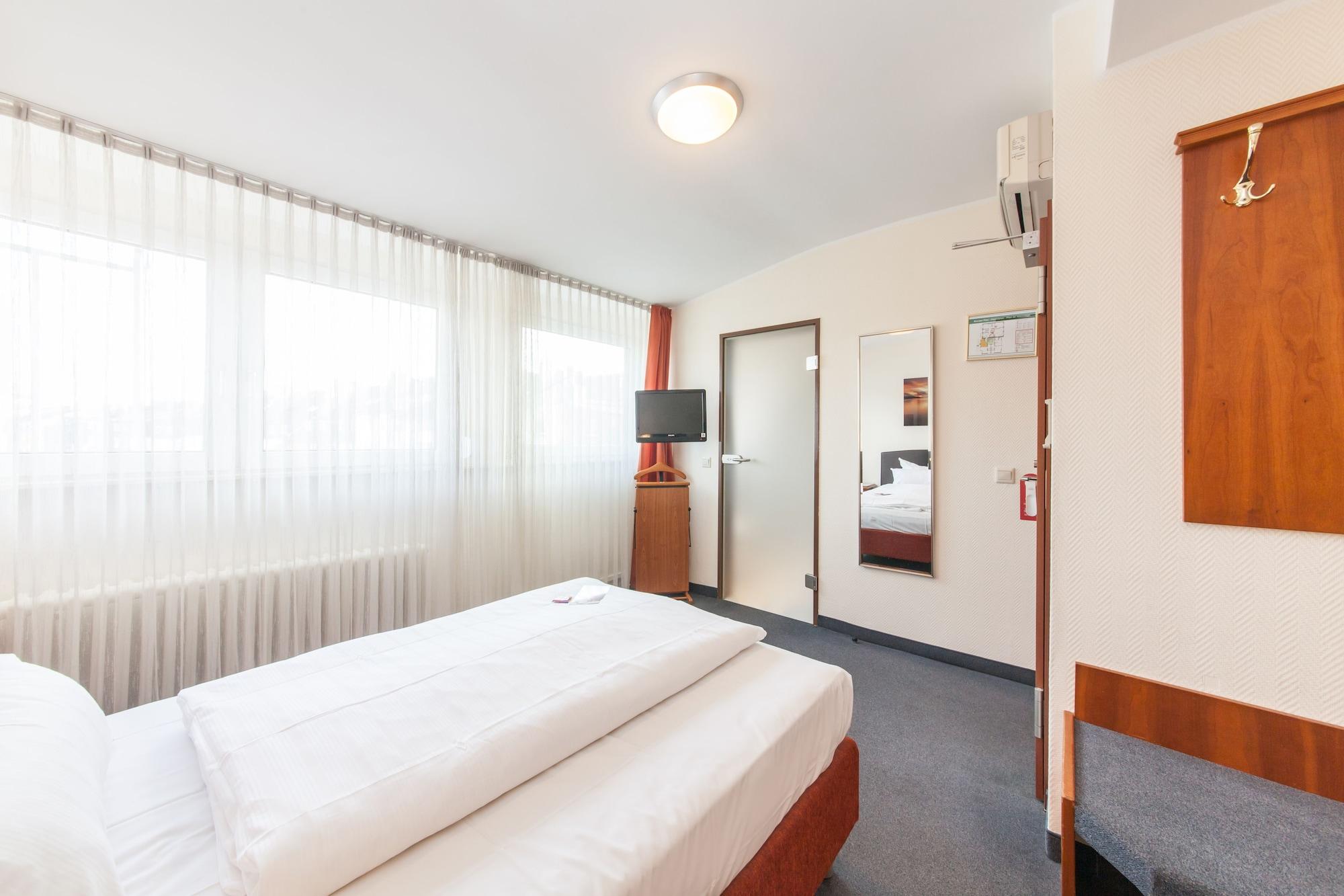 Hotel Flora Duesseldorf Eksteriør billede